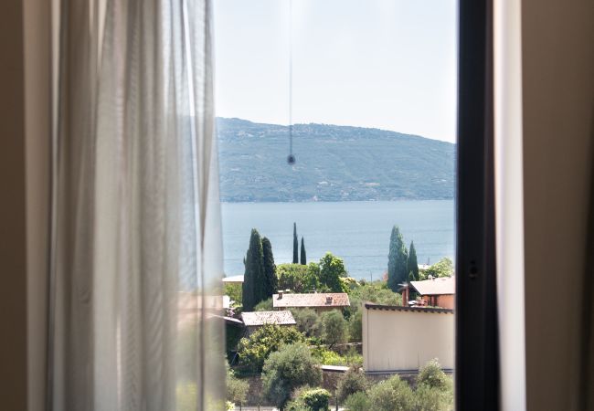 Ferienwohnung in Gargnano - Torre Limonaia Duplex Apartment with private SPA