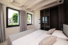 Appartamento a Gargnano - Torre Limonaia Duplex Apartment with private SPA